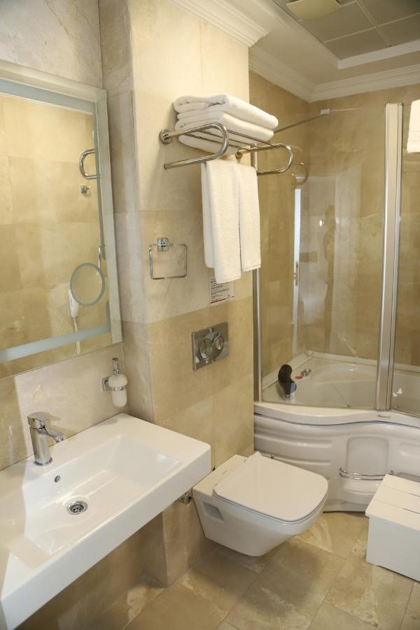 Novus Hotel イスタンブール エクステリア 写真